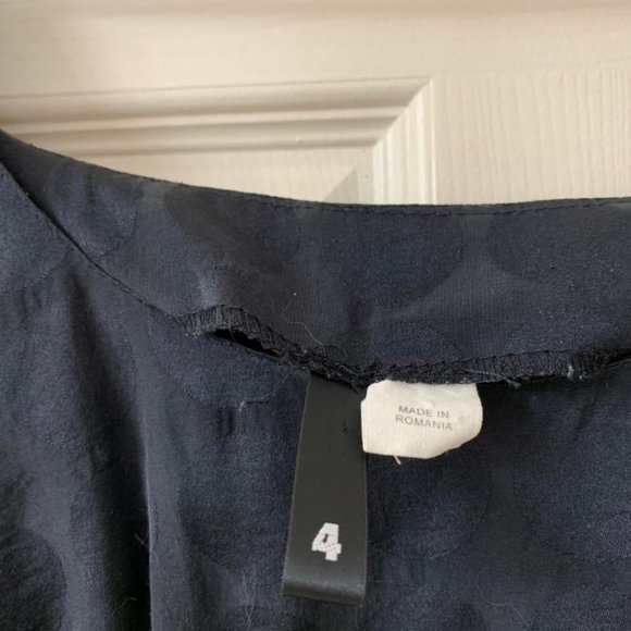 🌷3 for$20🌷Divided H&M, US 4, Black on Black Polka Dot Bow Fit & Flare Dress - Picture 6 of 9